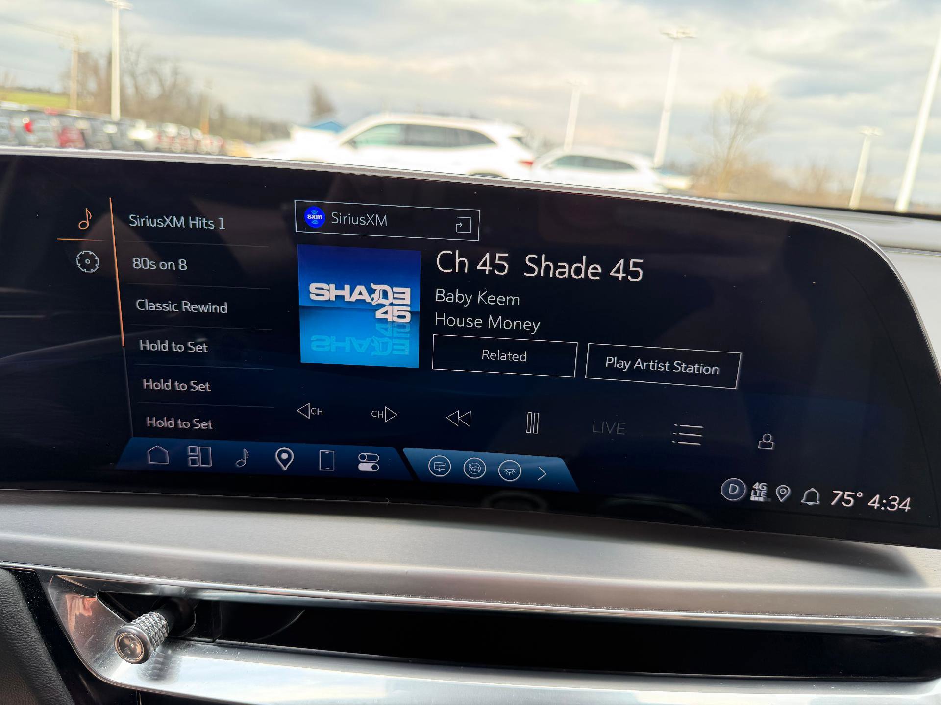 Certified 2024 Cadillac Lyriq Luxury w/ Nappa Leather Package image 28