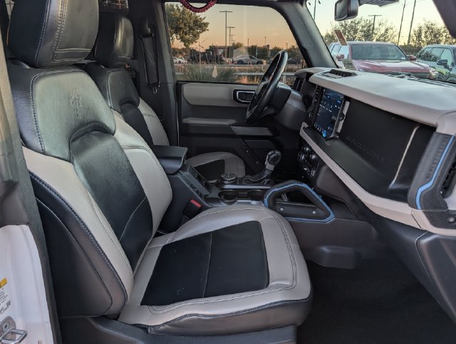 Used 2023 Ford Bronco Wildtrak AWD/4WD image 36