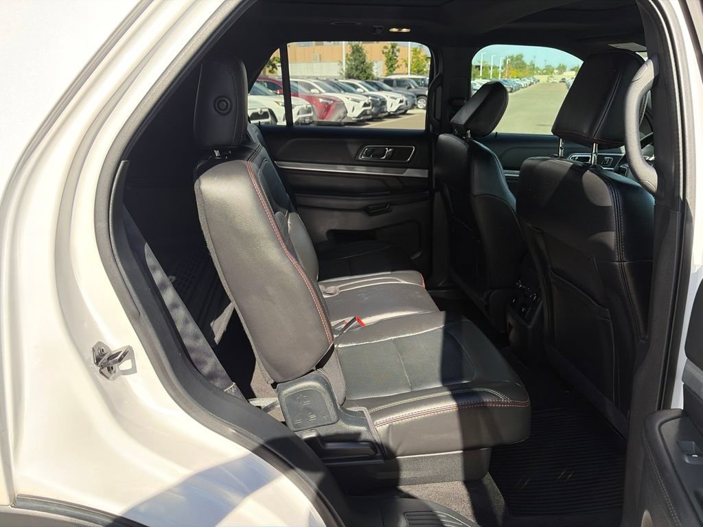 Used 2018 Ford Explorer Sport w/ Equipment Group 401A AWD/4WD image 16