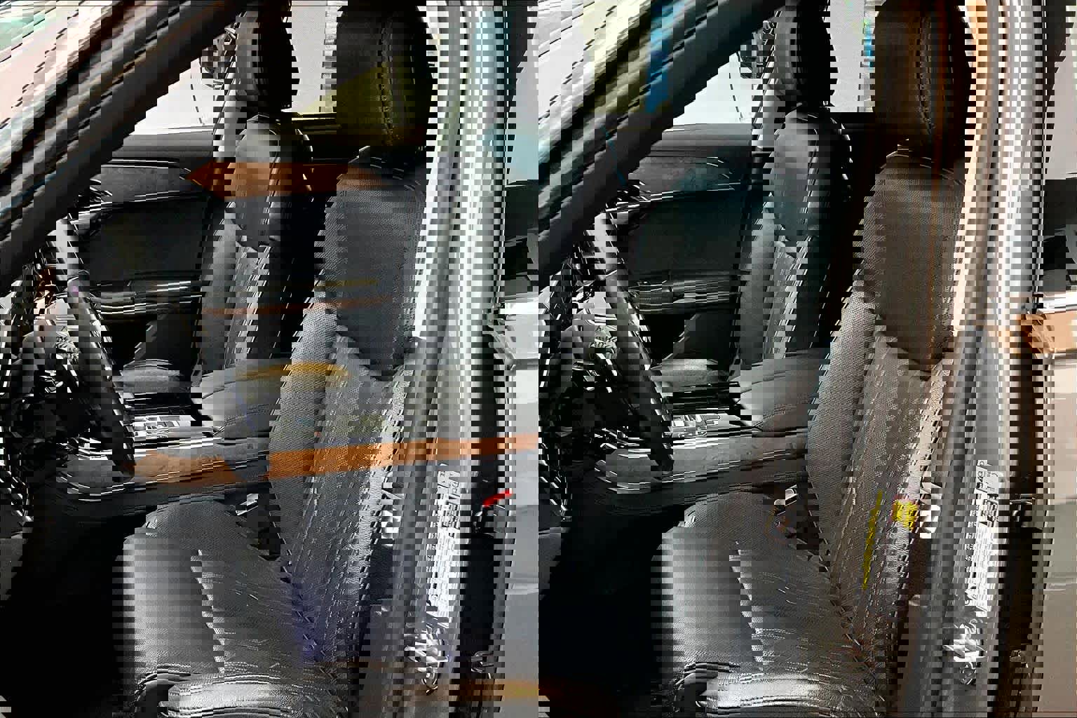 Used 2019 Audi A8 L 3.0T w/ Executive Package image 7