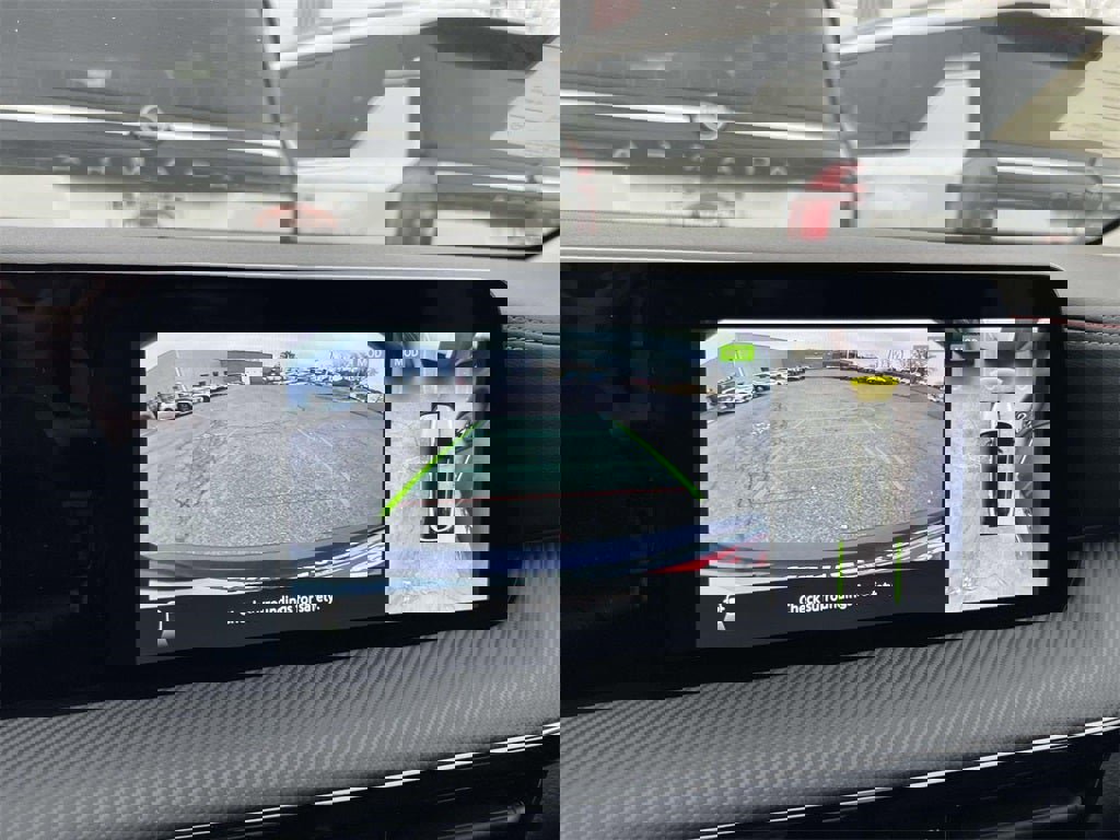 New 2026 Nissan Kicks SR w/ Cold Weather Package image 16