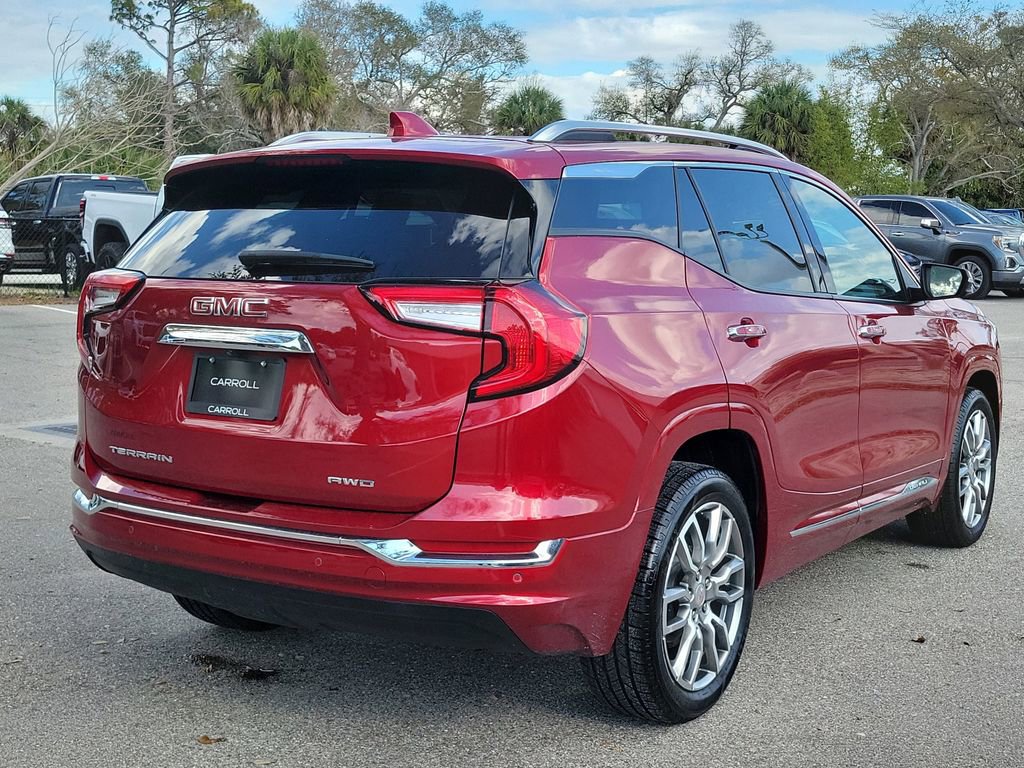 Certified 2023 GMC Terrain Denali w/ Denali Premium Package image 4