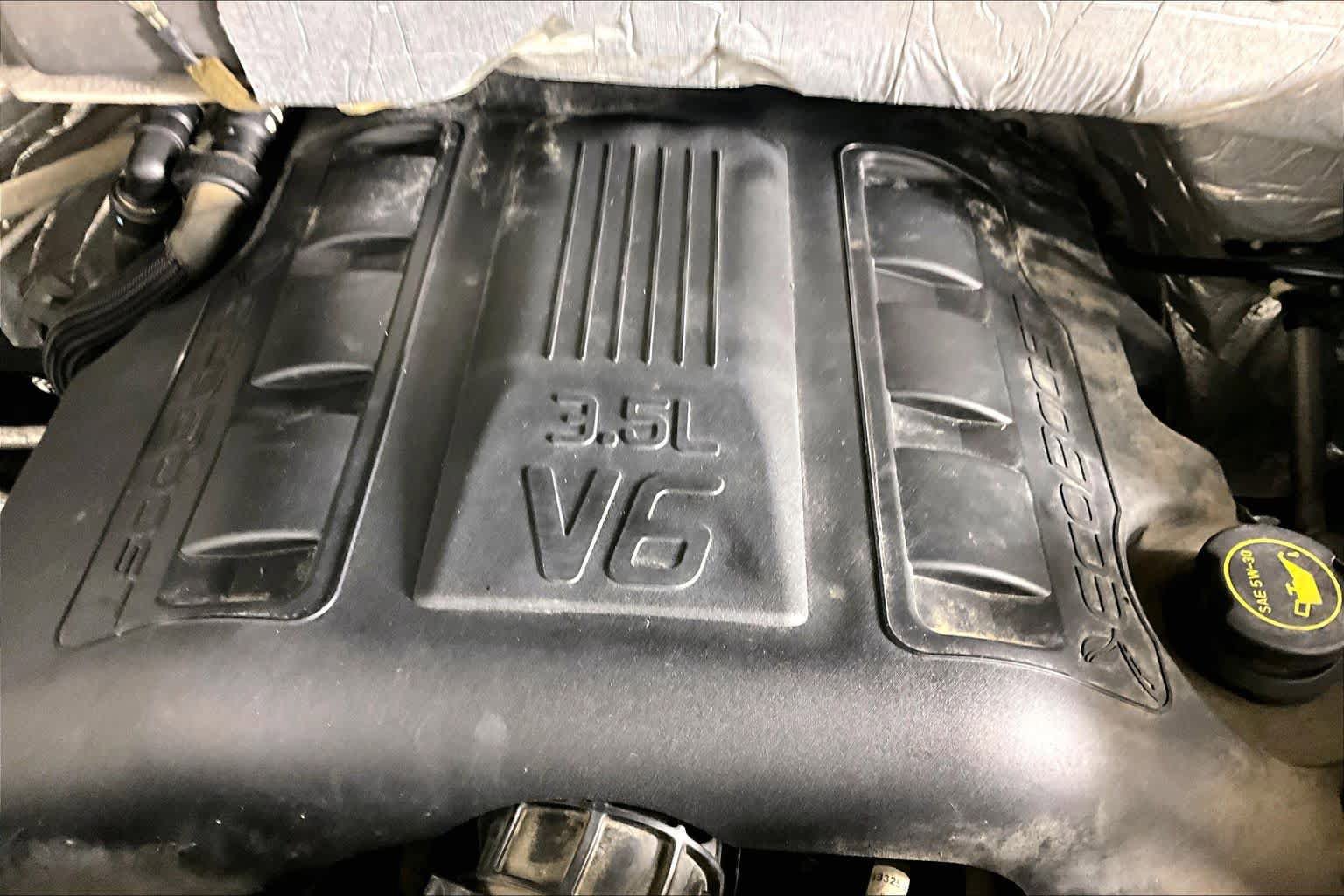 Used 2014 Ford F150 XLT w/ Equipment Group 302A Luxury AWD/4WD image 31