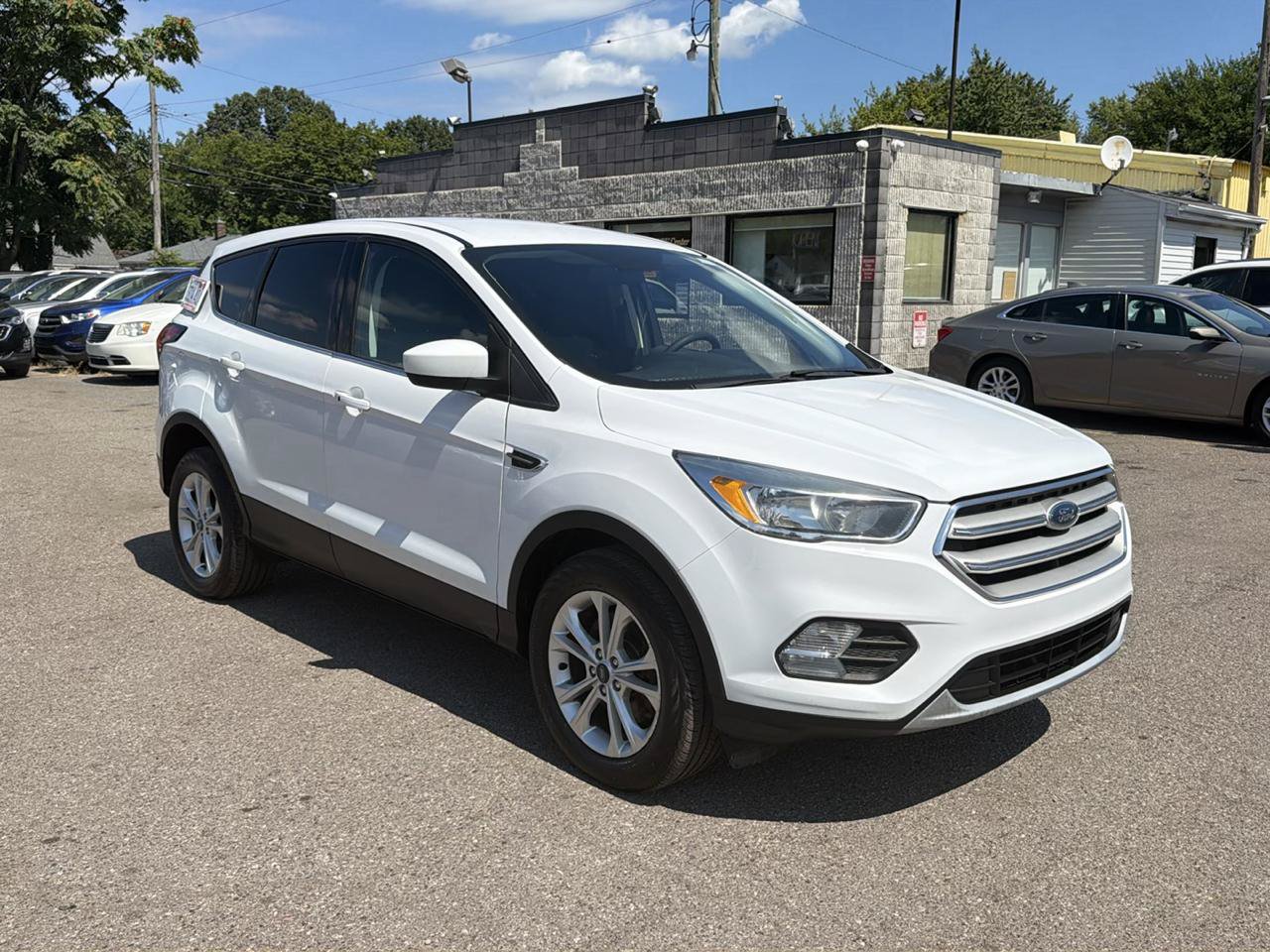 Used 2019 Ford Escape SE AWD/4WD image 14