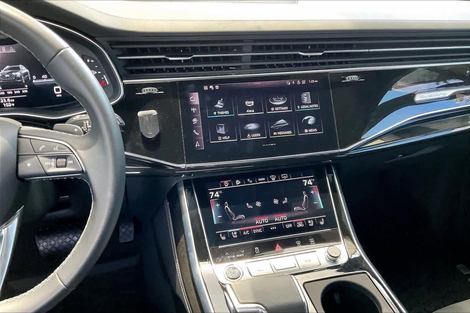 Used 2025 Audi Q8 Prestige AWD/4WD image 7
