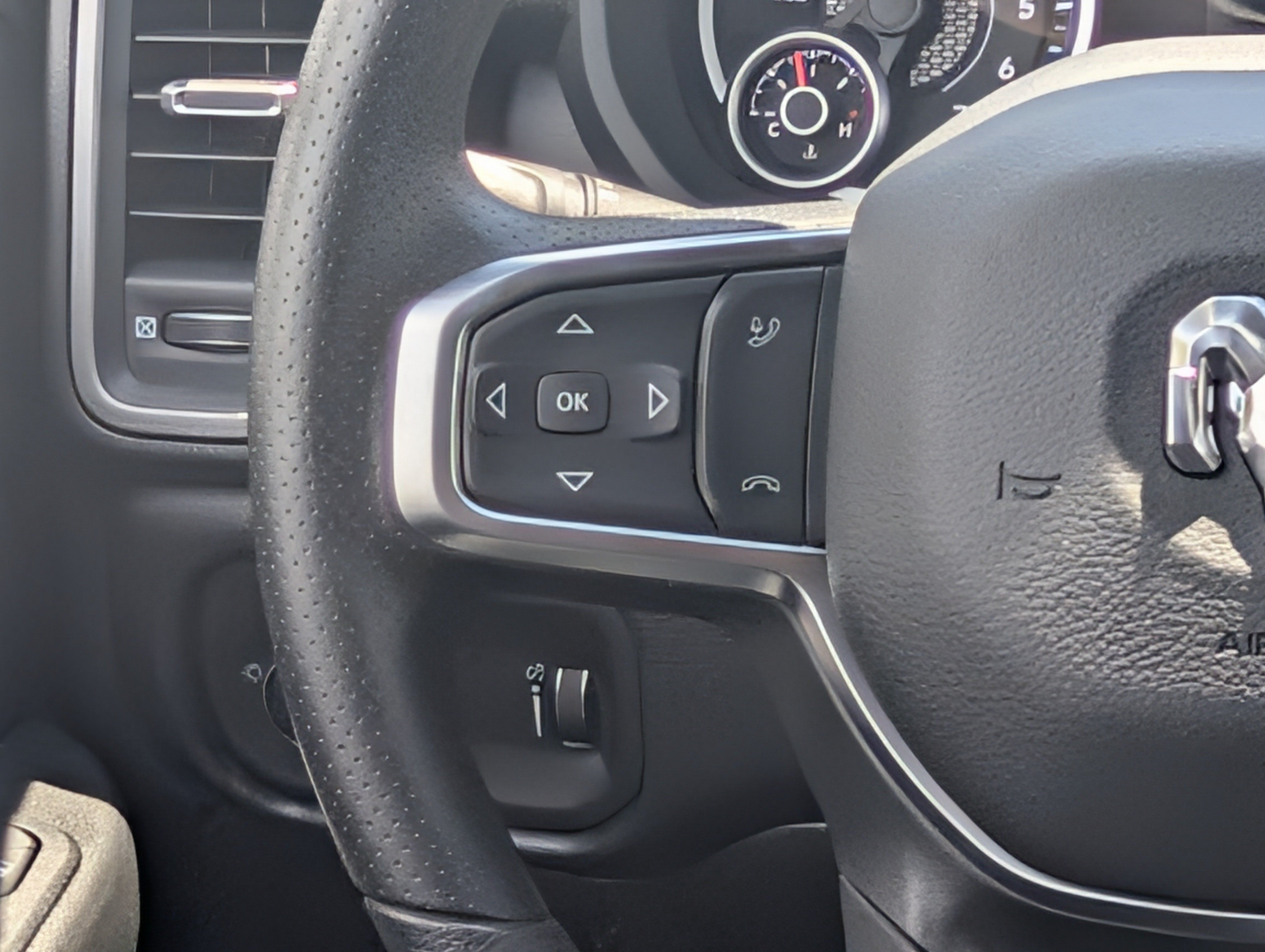 New 2026 RAM 3500 Tradesman AWD/4WD image 13