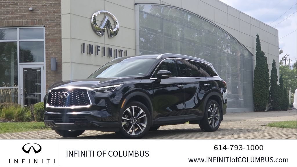 Used 2023 INFINITI QX60 Luxe w/ Performance Audio Package AWD/4WD image 1