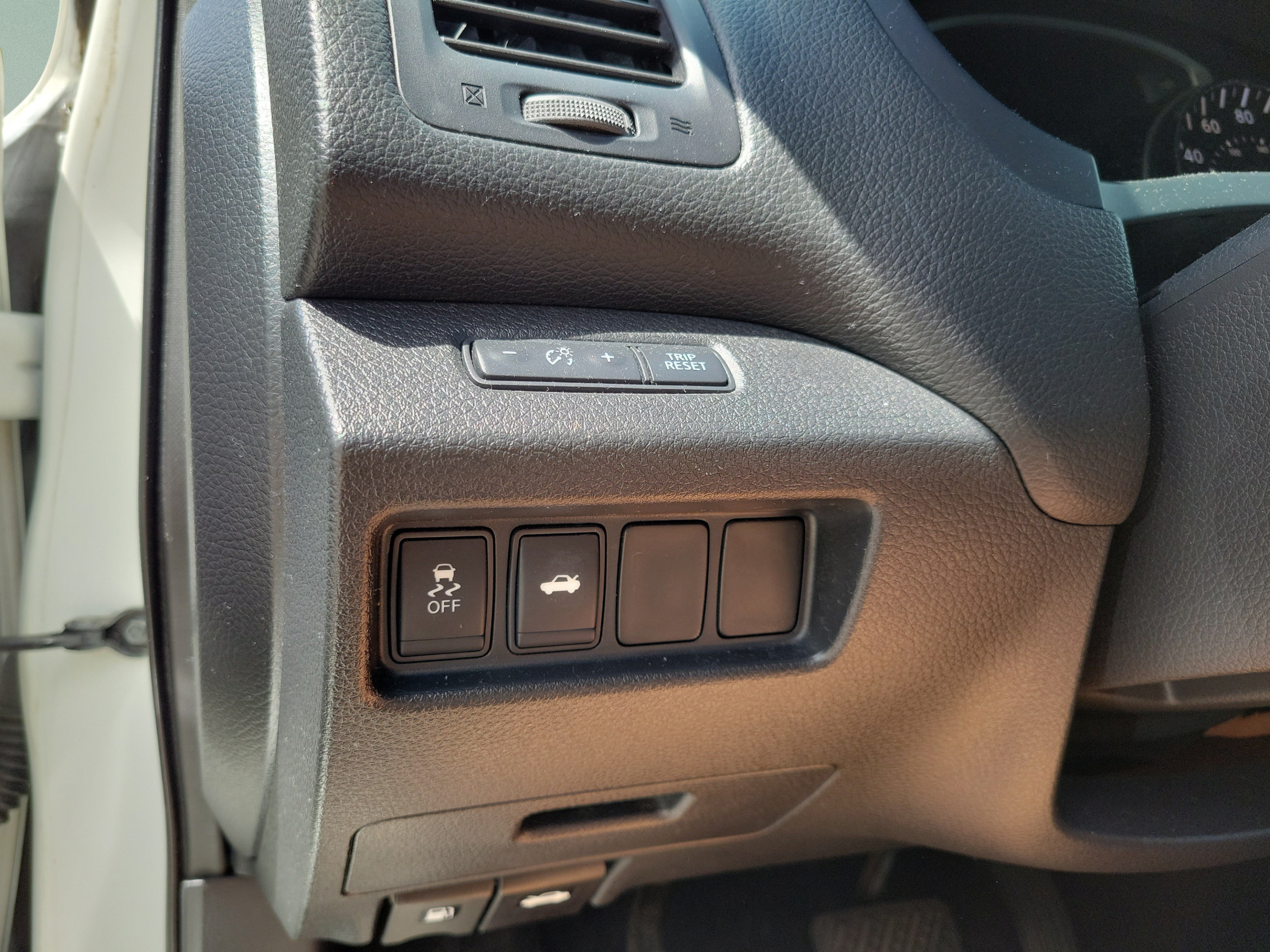 Used 2014 Nissan Altima 2.5 S FWD image 19