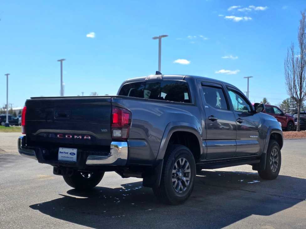 Used 2023 Toyota Tacoma SR5 AWD/4WD image 11