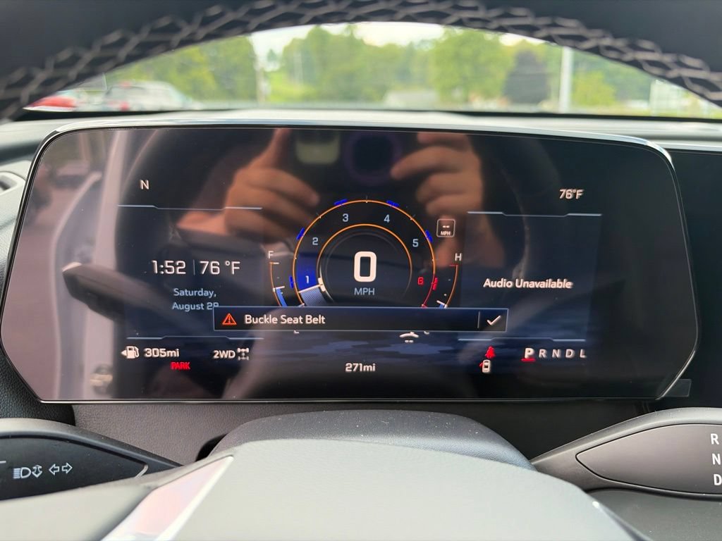 New 2026 Chevrolet Traverse LT w/ Driver Confidence Package AWD/4WD image 19