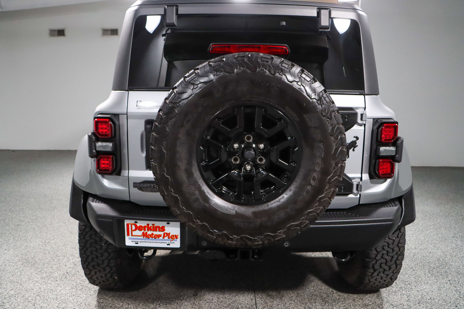 Used 2024 Ford Bronco Raptor w/ Interior Carbon Fiber Pack 6 image 8