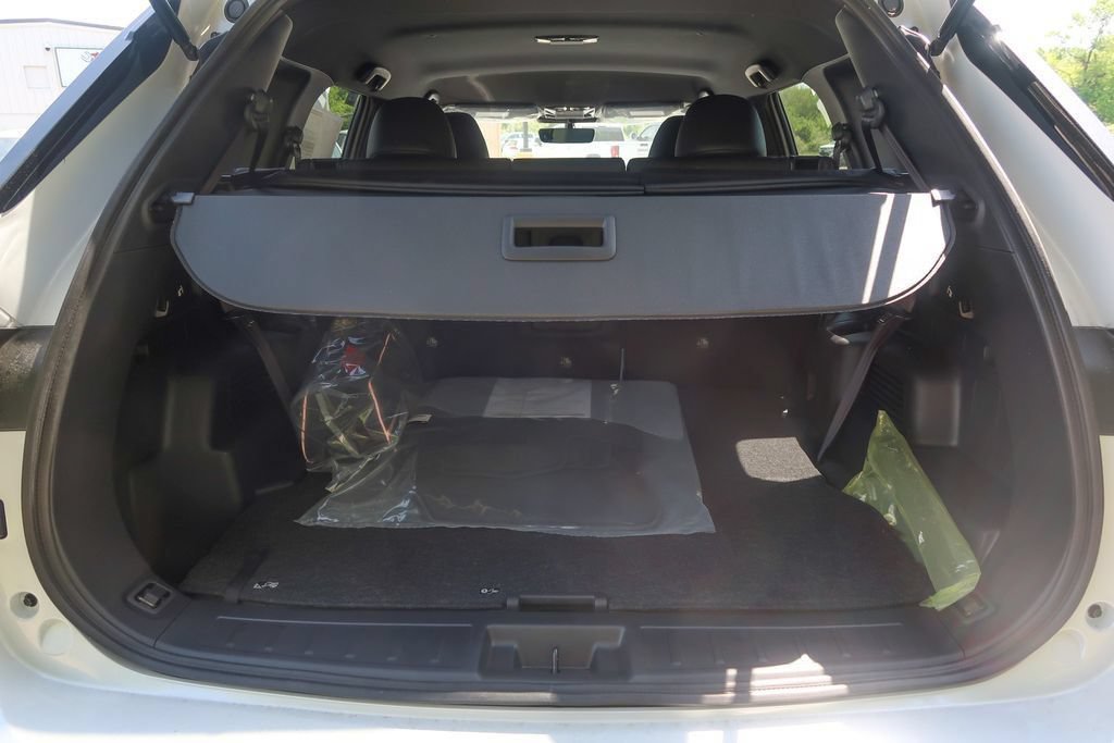 New 2026 Mitsubishi Outlander LE AWD/4WD image 11