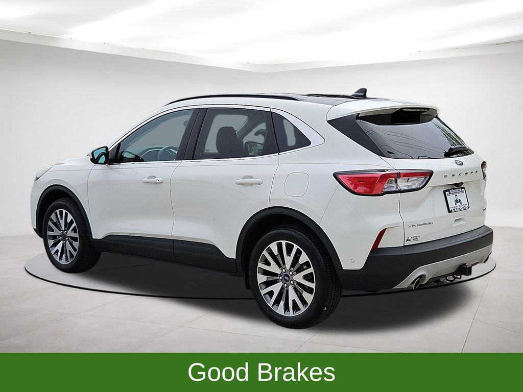 Used 2021 Ford Escape Titanium w/ Class II Trailer Tow Package image 5