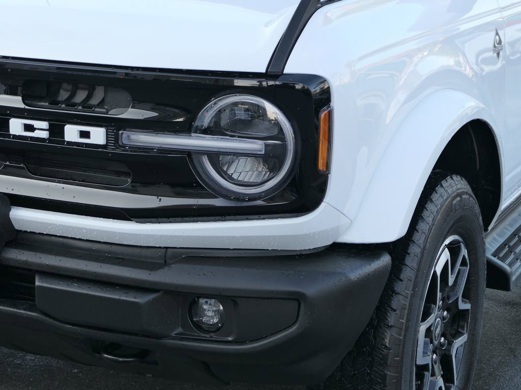 Used 2025 Ford Bronco Outer Banks image 10