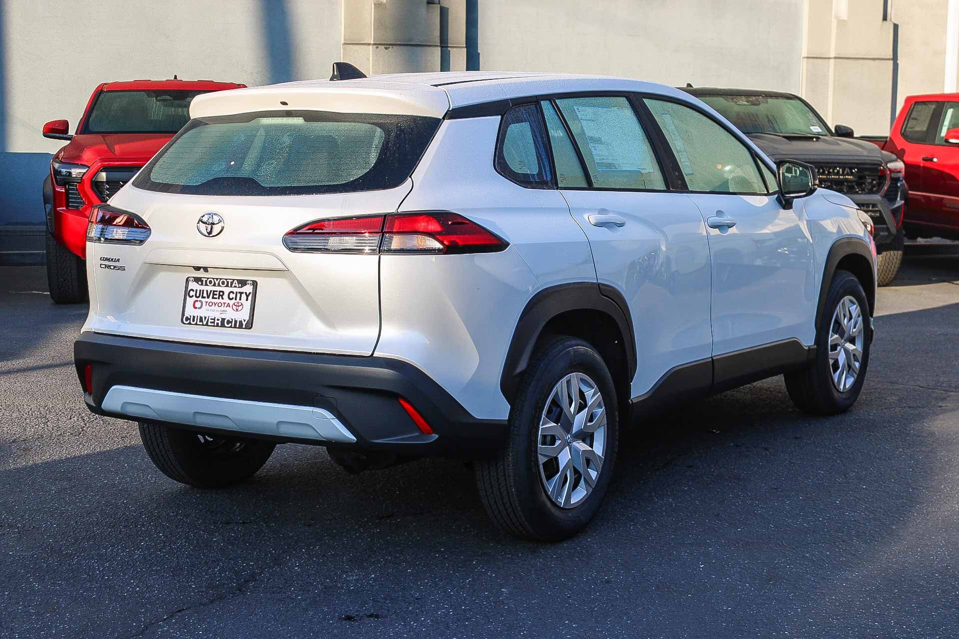 New 2026 Toyota Corolla Cross L image 9