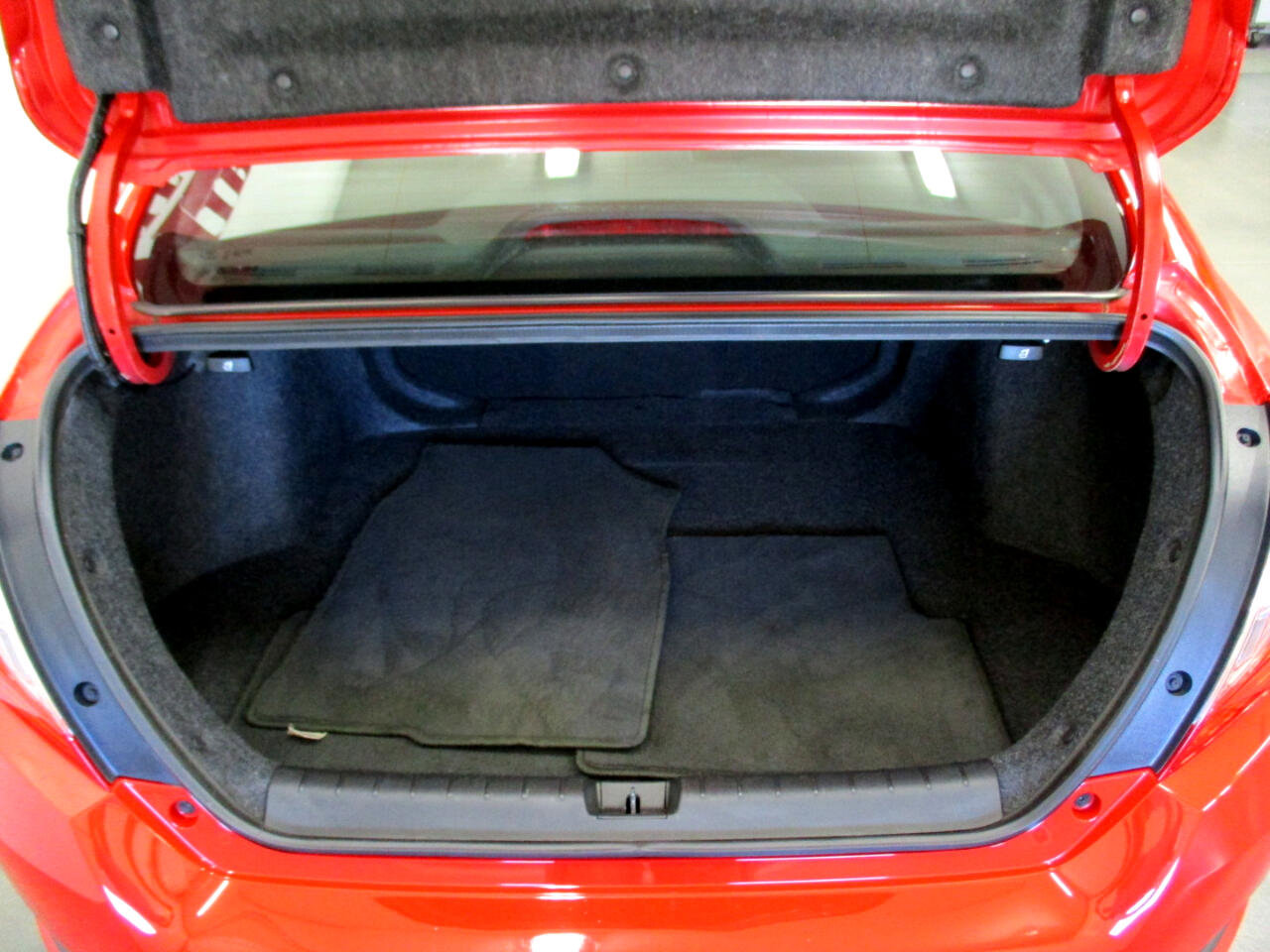 Used 2020 Honda Civic Sport image 13