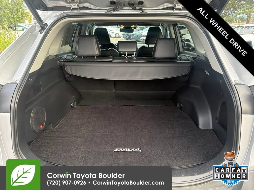 Used 2021 Toyota RAV4 XLE Premium AWD/4WD image 18