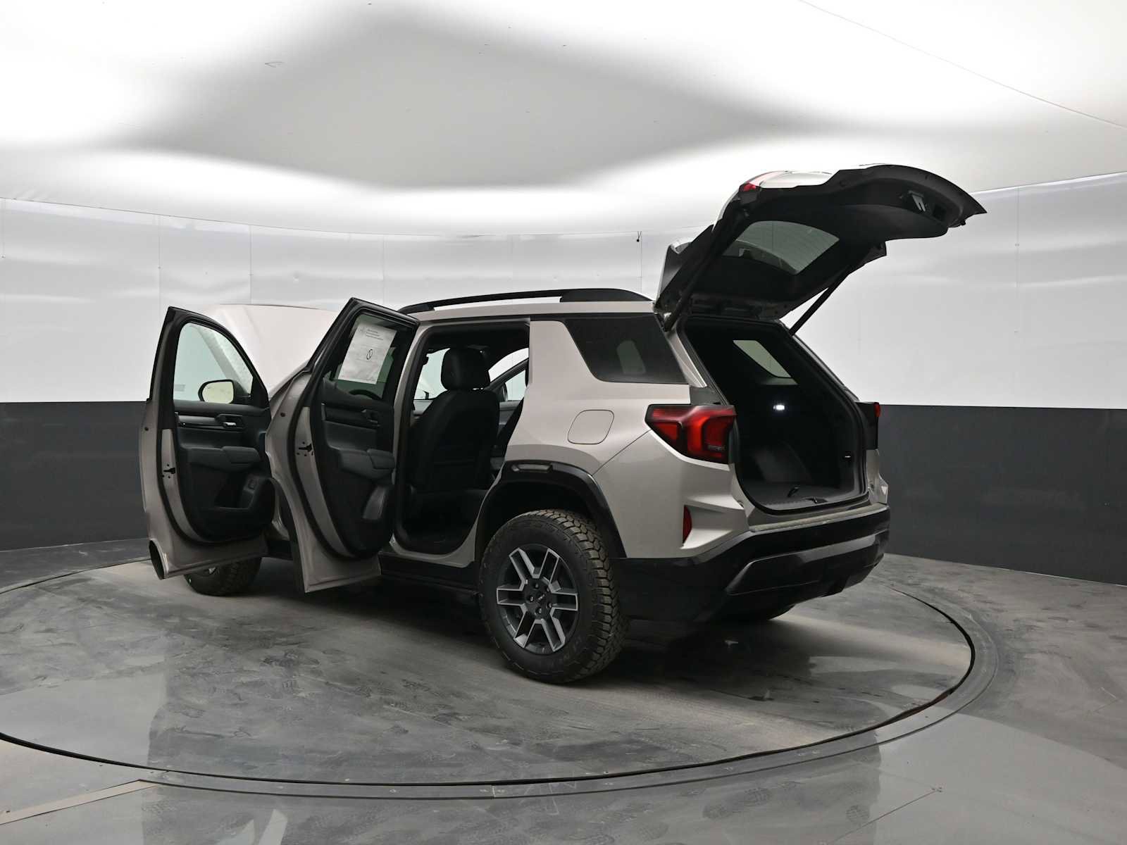 New 2026 GMC Terrain AT4 w/ Technology Package II AWD/4WD image 43