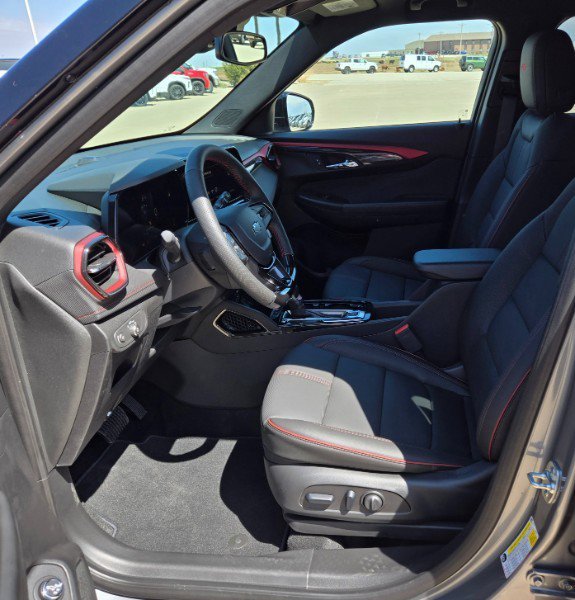 New 2025 Chevrolet TrailBlazer RS w/ Convenience Package image 12