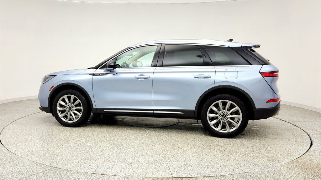 Used 2022 Lincoln Corsair AWD w/ Premium Package image 8