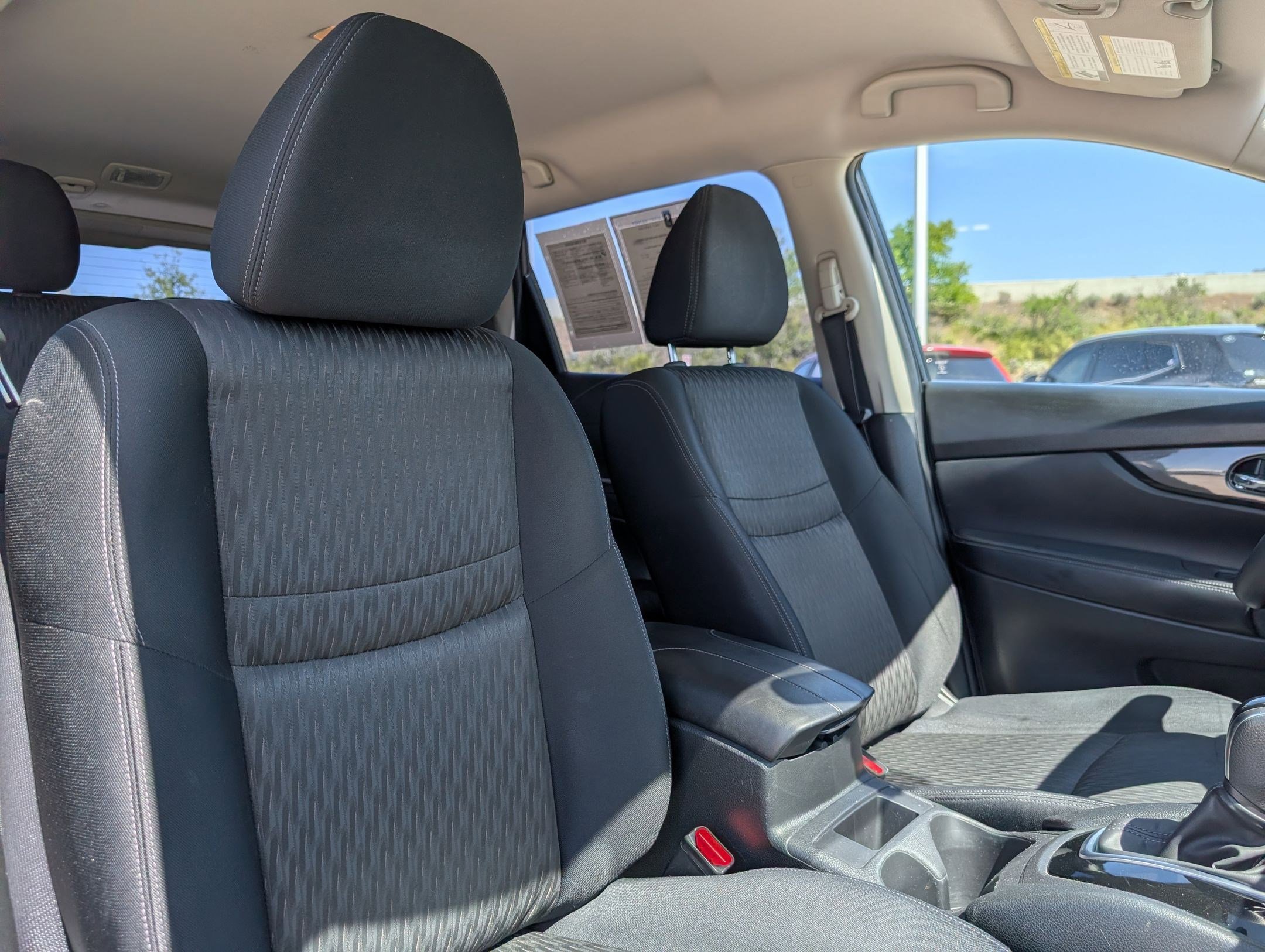 Used 2017 Nissan Rogue S FWD image 26