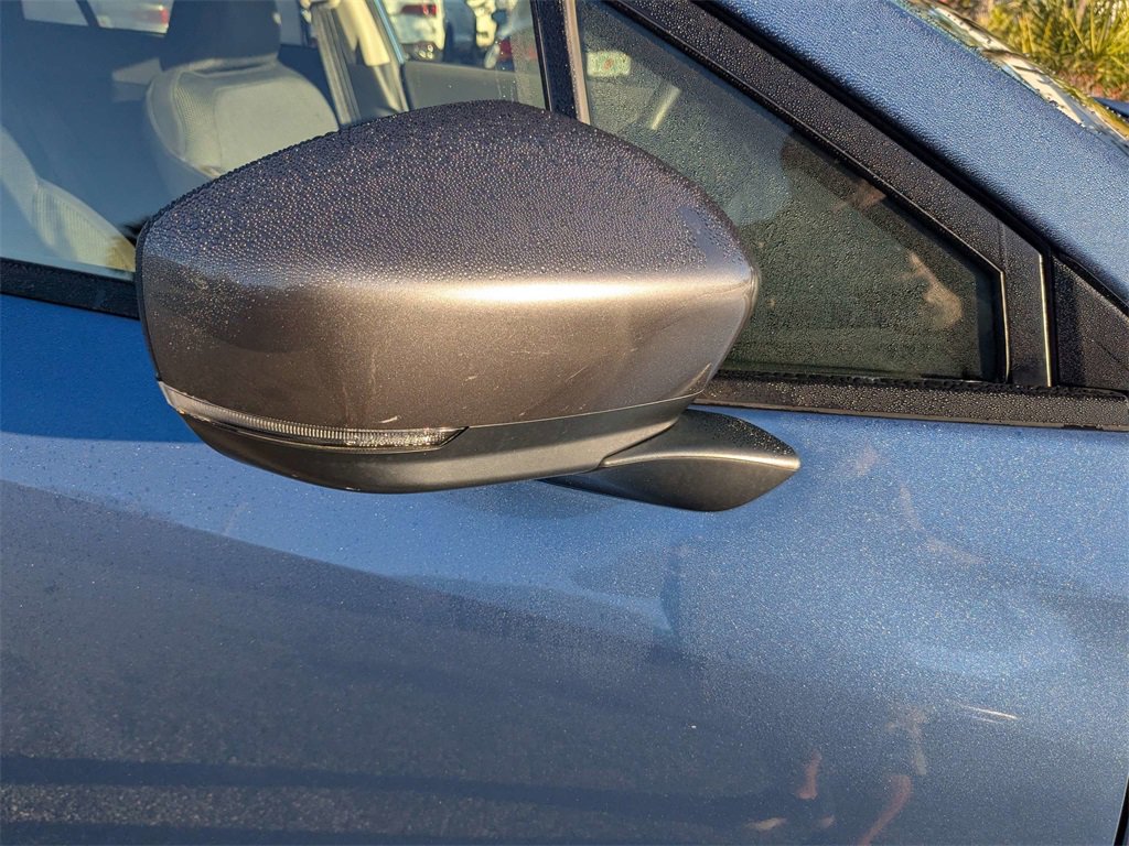 Used 2024 Subaru Crosstrek 2.0i Premium image 12