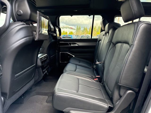 New 2026 Jeep Grand Wagoneer Limited AWD/4WD image 10