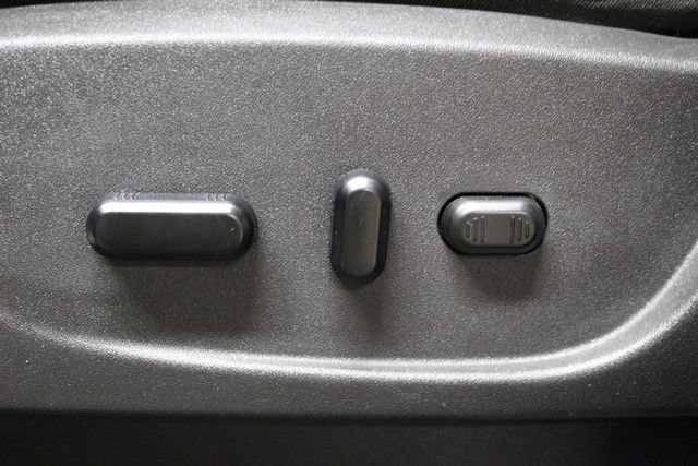 Used 2019 Ford Escape SEL FWD image 17