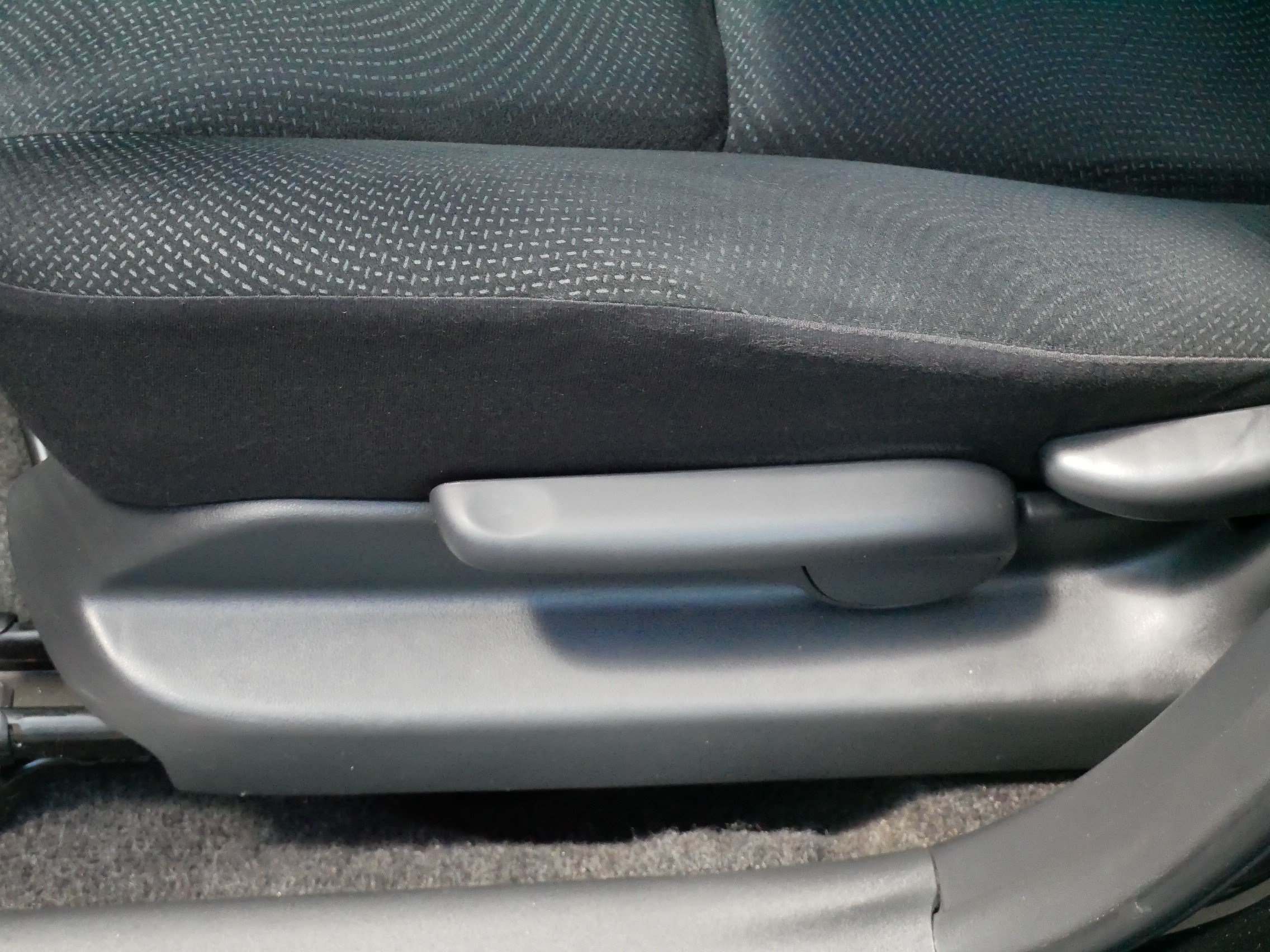 Used 2011 Toyota Yaris Sedan w/ PWR Pkg w/Steel Wheels FWD image 20