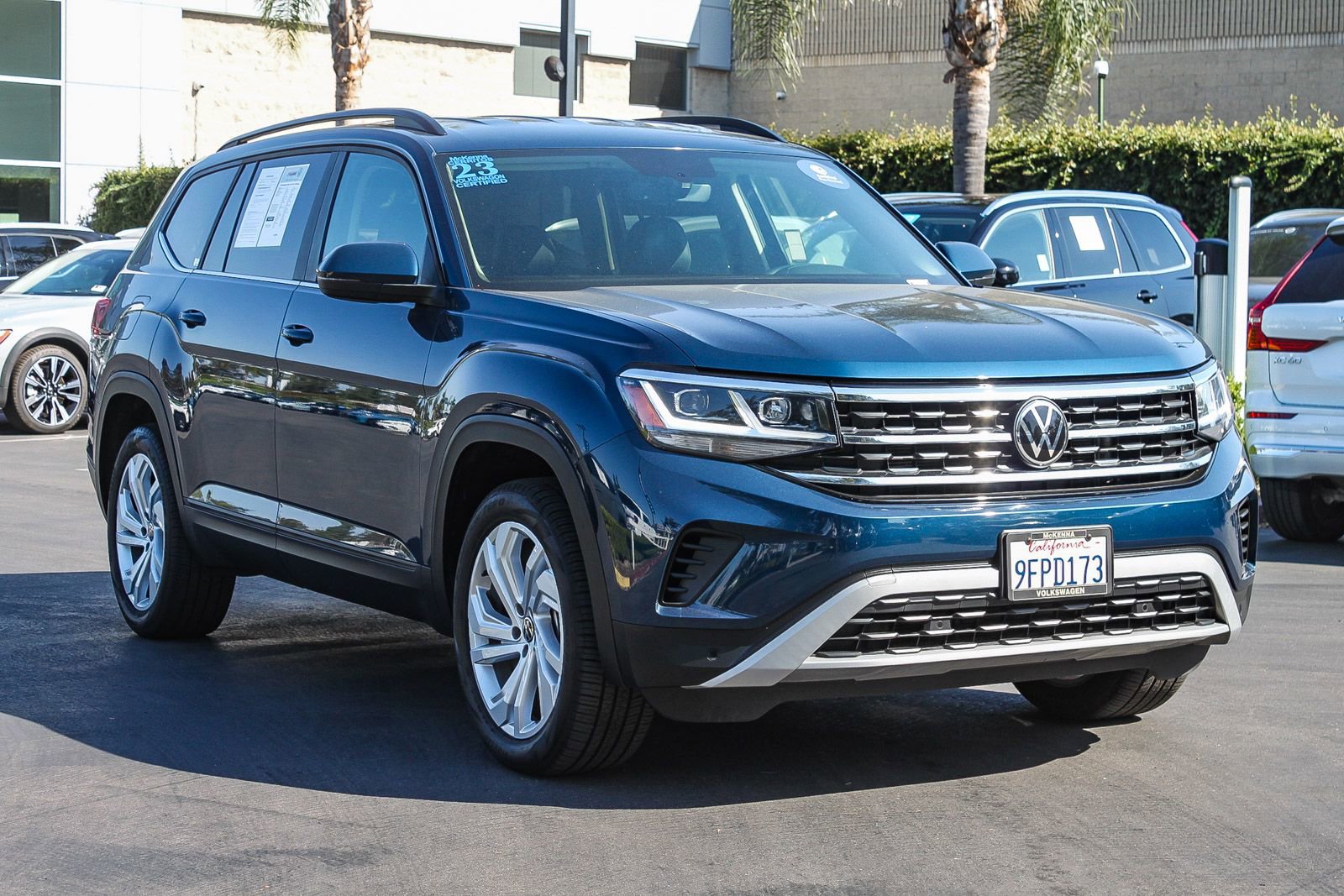 Certified 2023 Volkswagen Atlas SE image 3