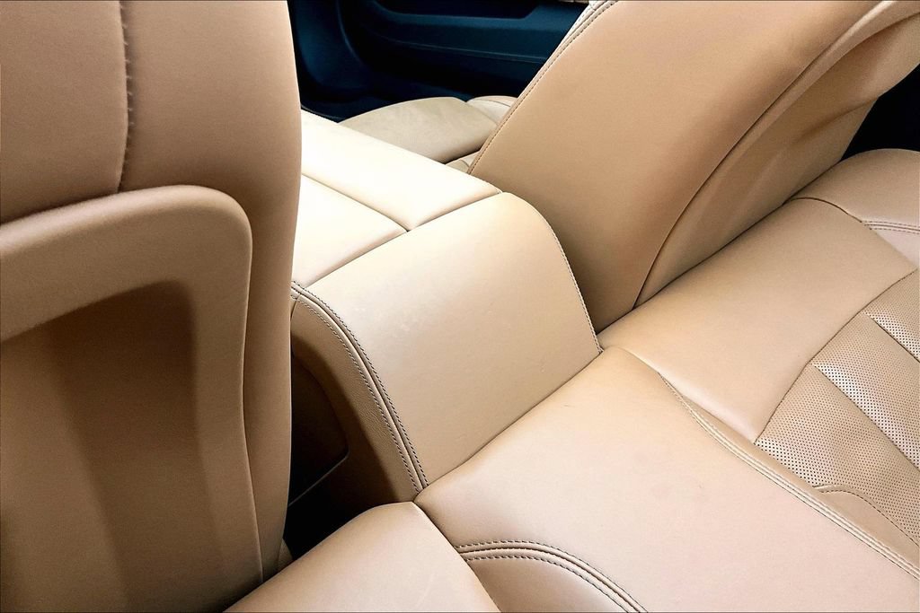 Used 2026 BMW 840i Convertible RWD image 30
