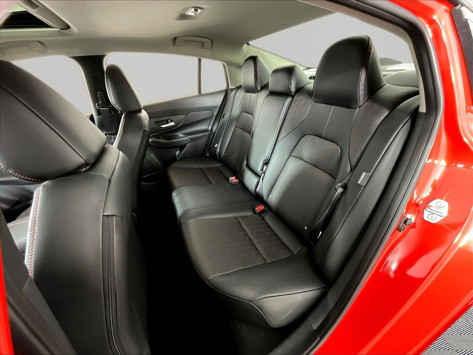 New 2026 Nissan Sentra SR w/ SR Premium Package FWD image 18