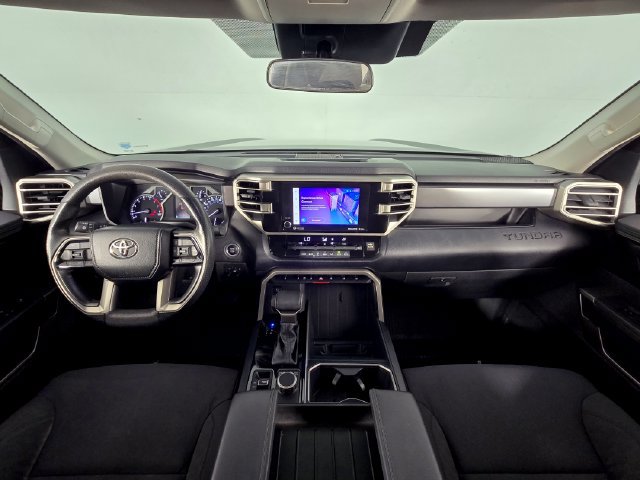 Used 2022 Toyota Tundra SR5 w/ SR5 Convenience Package AWD/4WD image 26