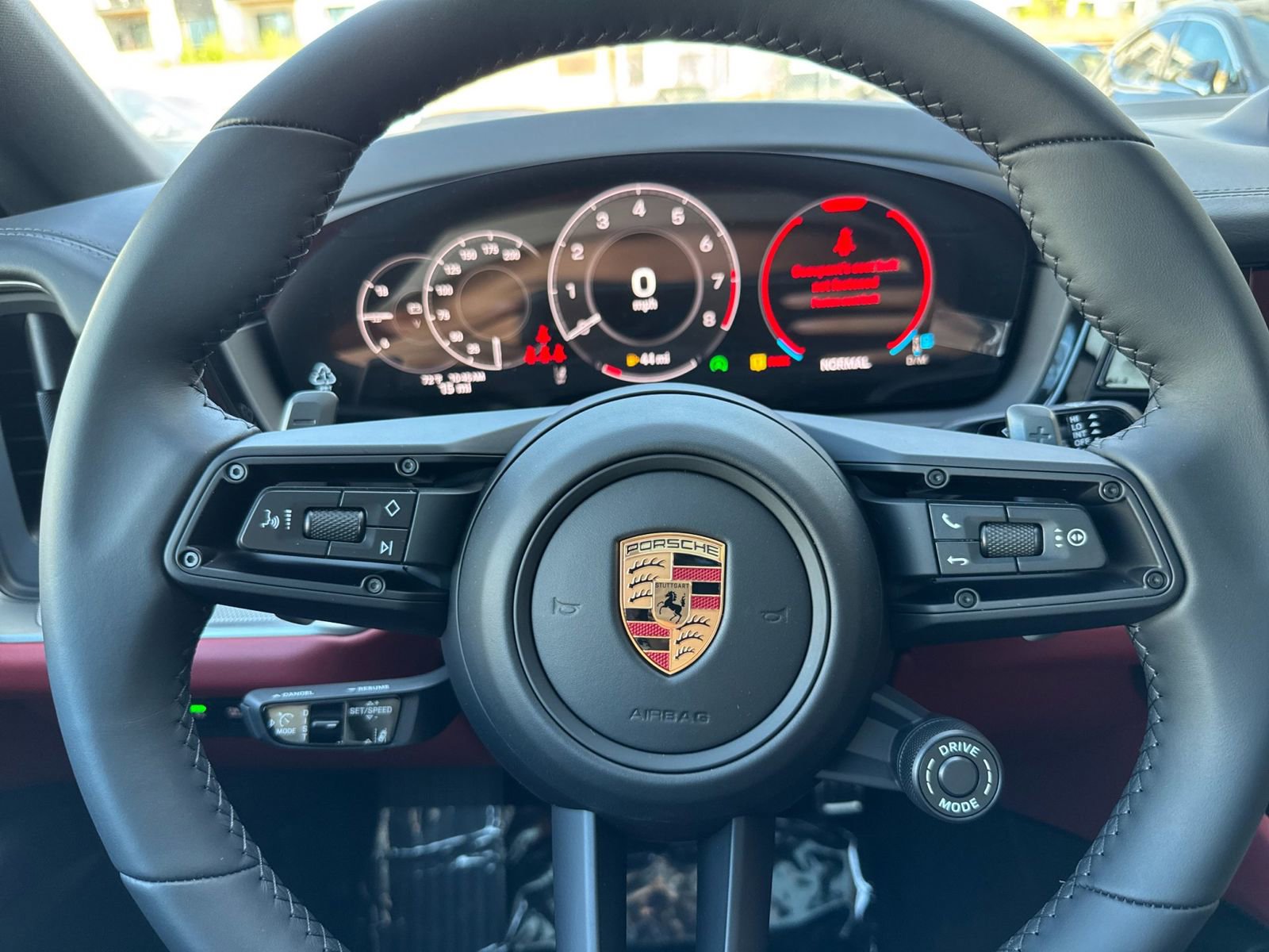 New 2026 Porsche Cayenne S image 28