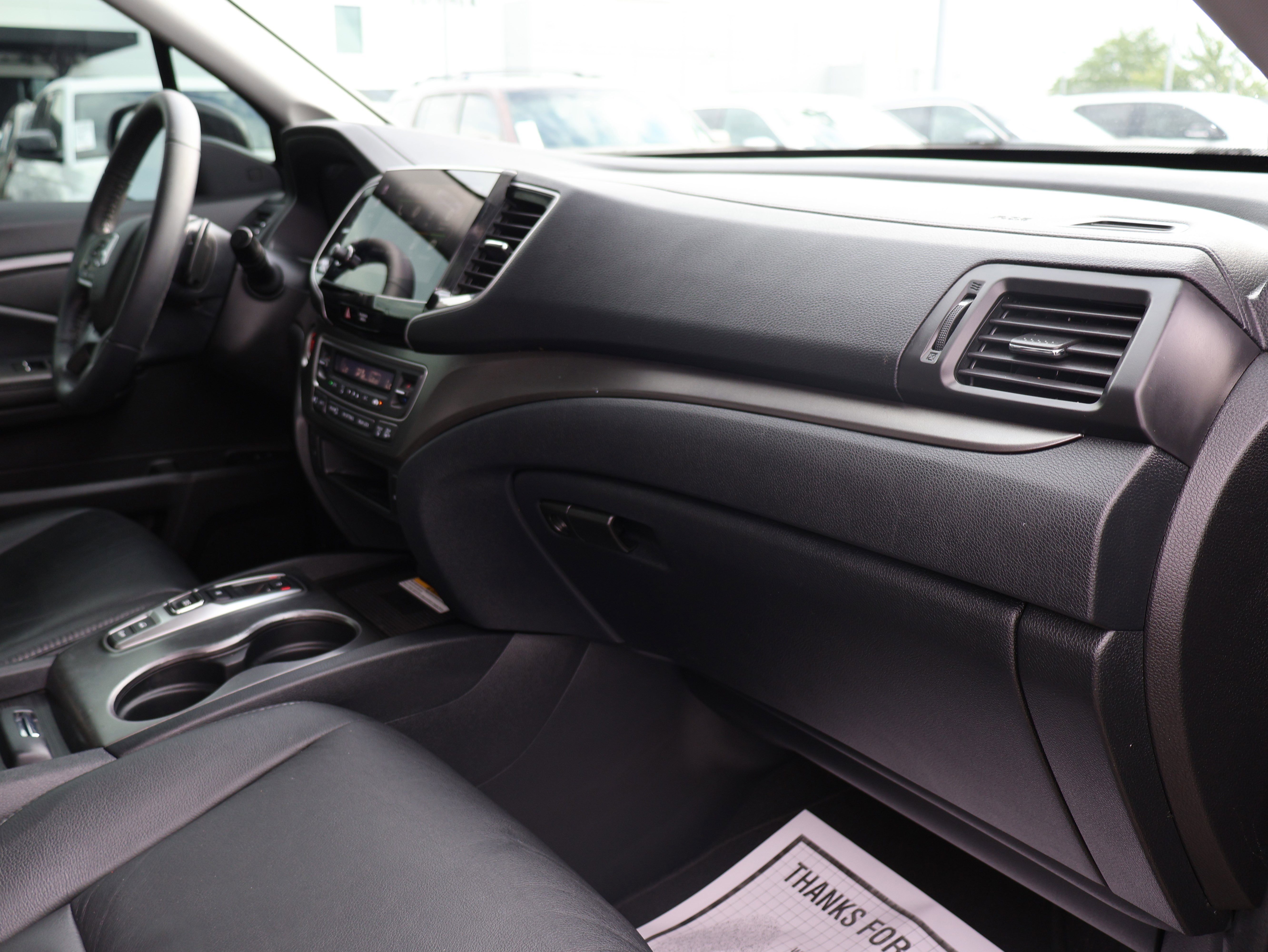 Used 2022 Honda Pilot Special Edition image 9