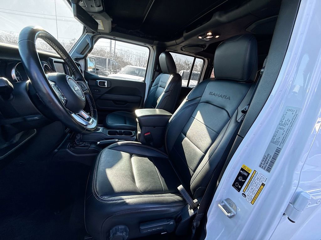 Used 2023 Jeep Wrangler Unlimited Sahara w/ Cold Weather Group image 23