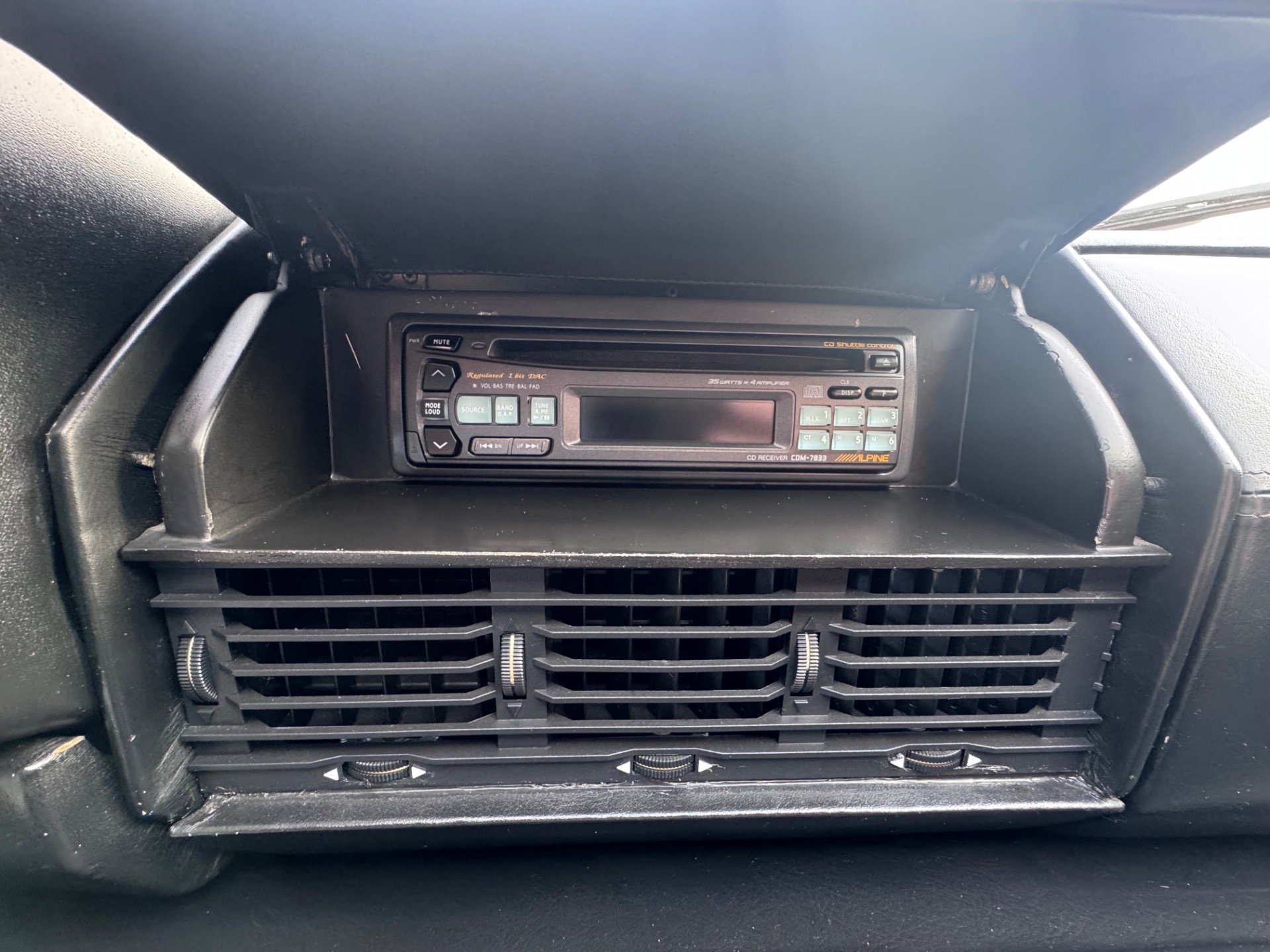 Used 1990 Ferrari Testarossa RWD image 14