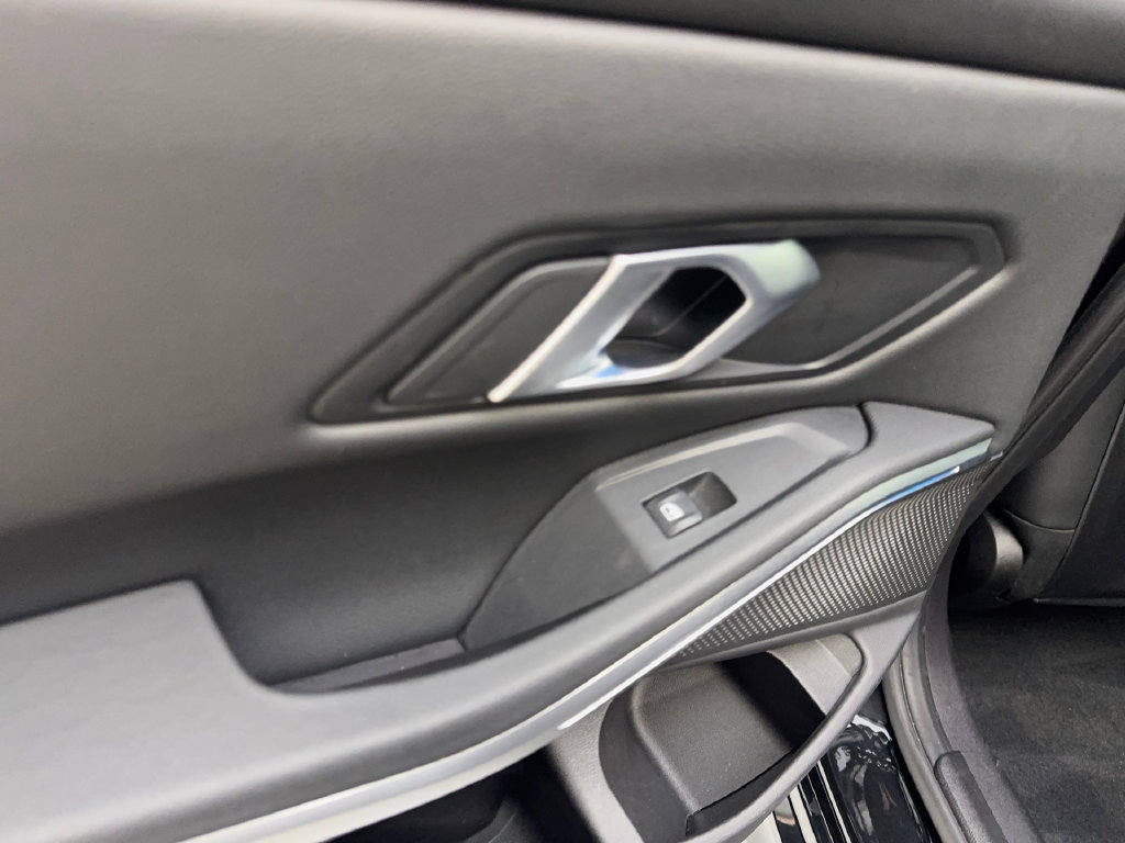 Used 2025 BMW 330i Sedan RWD image 40