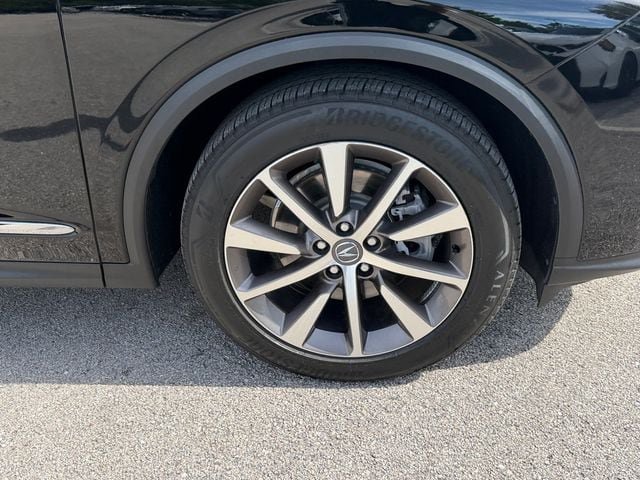 Certified 2025 Acura MDX w/ Technology Package FWD image 10