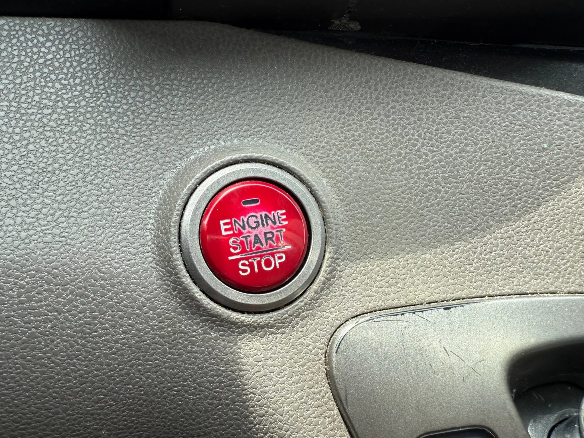 Used 2015 Honda Odyssey Touring Elite image 24