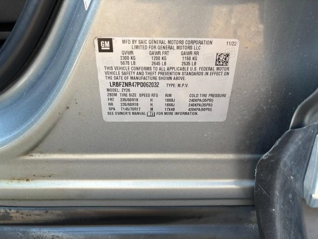 Used 2023 Buick Envision Essence FWD image 20