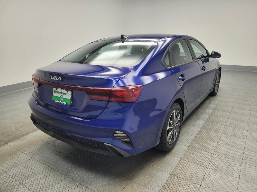 Used 2023 Kia Forte LXS image 9