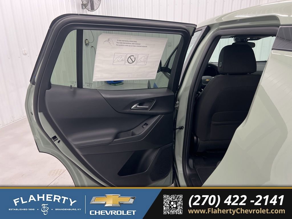 New 2026 Chevrolet Equinox LT image 10