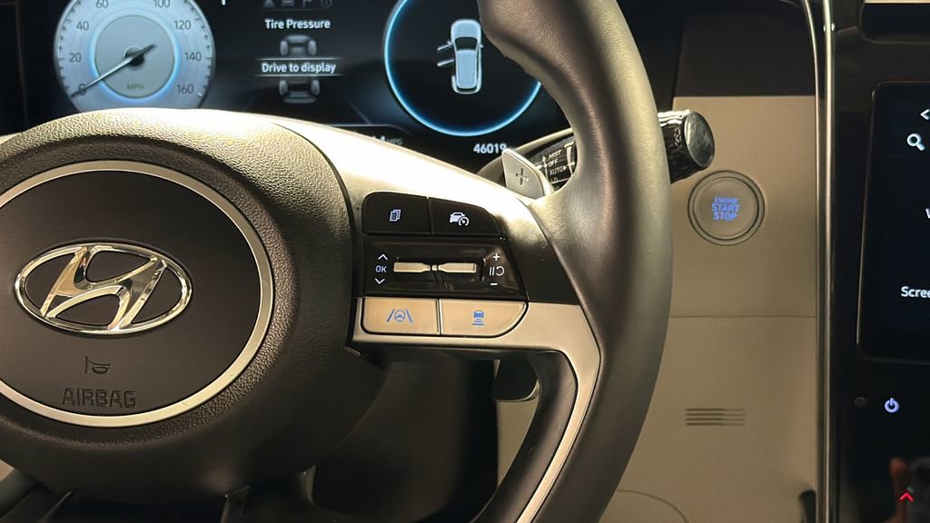 Used 2022 Hyundai Tucson Limited w/ Cargo Package image 21