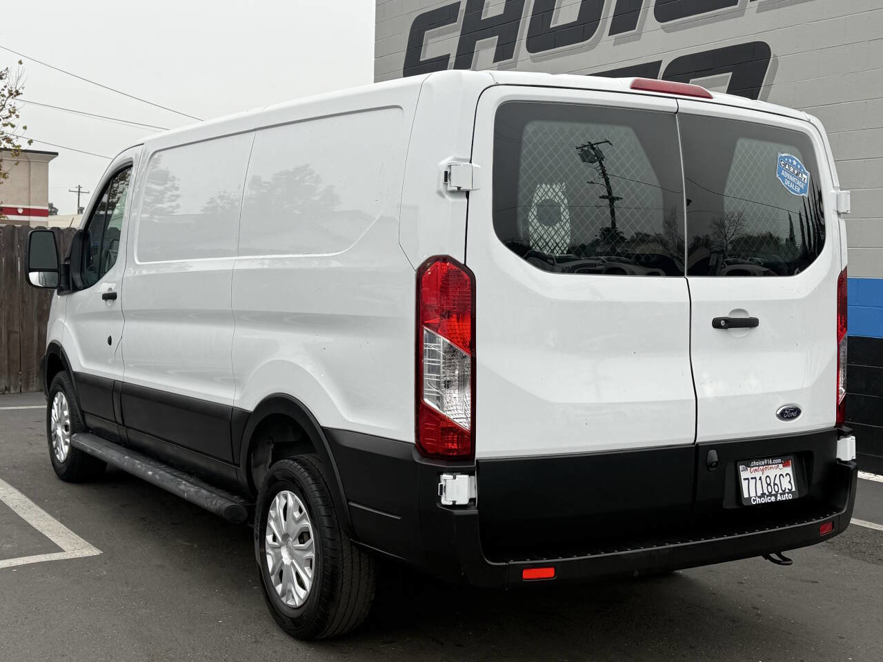 Used 2019 Ford Transit 250 130 Low Roof w/ Exterior Upgrade Package image 4