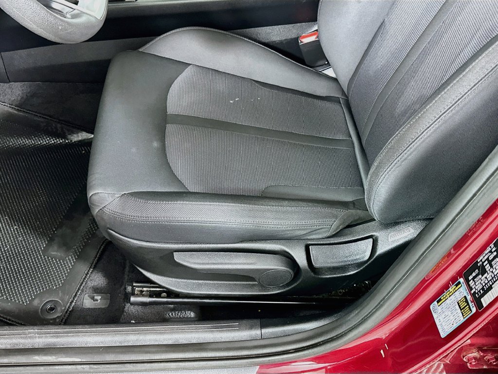 Used 2022 Kia K5 LXS FWD image 19