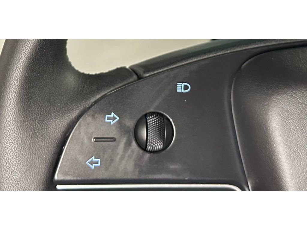 Used 2023 Tesla Model S image 26