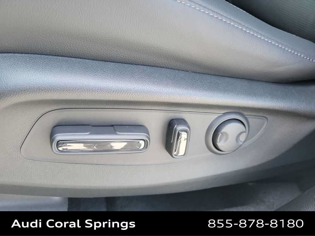 Used 2026 Honda CR-V EX-L image 16