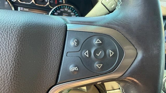 Used 2016 Chevrolet Suburban LT AWD/4WD image 18
