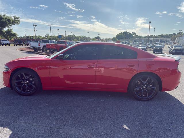 Used 2023 Dodge Charger SXT w/ Blacktop Package RWD image 3